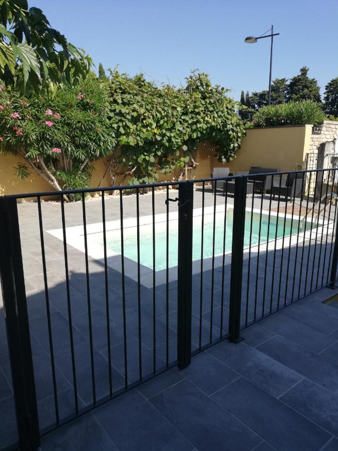Maison Provencale Spa Sauna Piscine Molleges Екстериор снимка